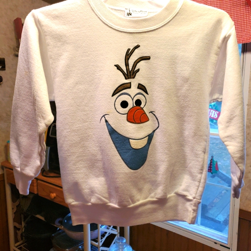 Disney sweatshirt
